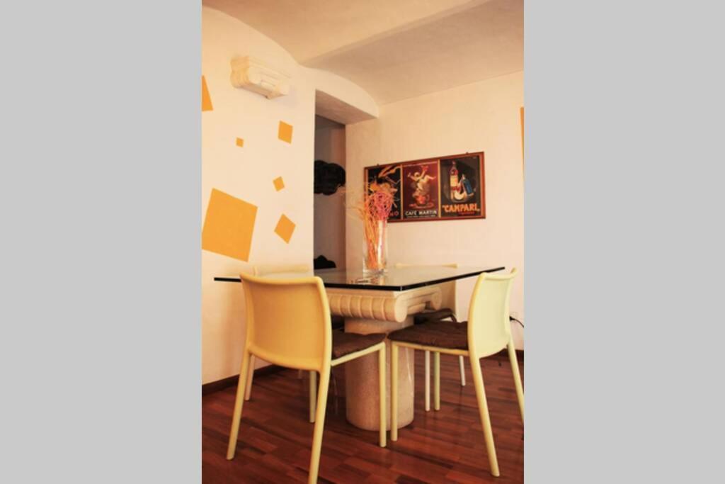Appartamento Nel Cuore Di Asti Bagian luar foto